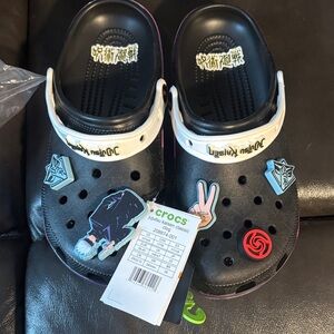 Crocs Jujutsu Kaisen Classic Clog - Black with White Strap